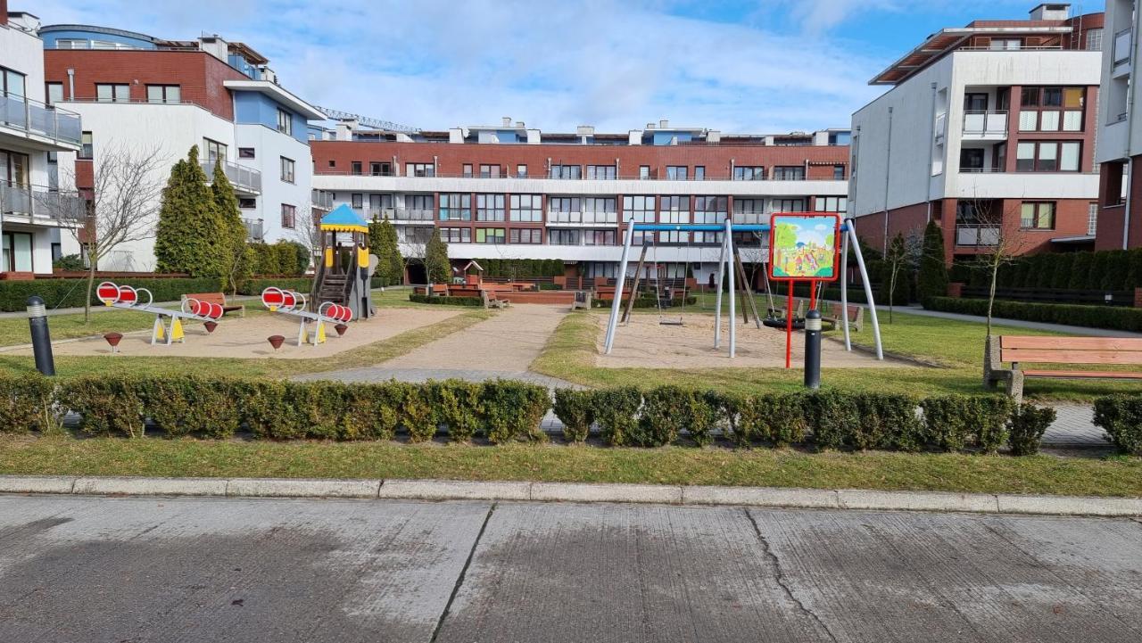 Apartament Piaskowy Jantar 2 Kołobrzeg Exterior foto